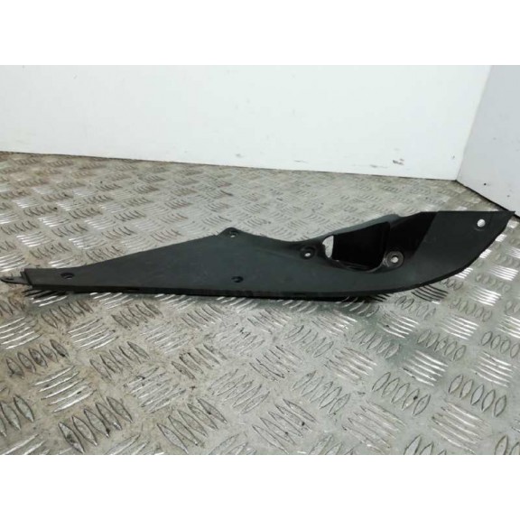 Recambio de moldura para honda cbr 650r cbr 650r referencia OEM IAM 64261MKND100  DELANTERA IZQUIERDA