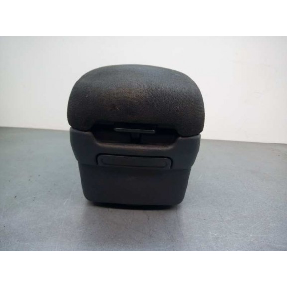 Recambio de apoyabrazos central para toyota avensis berlina (t25) 1.8 sol sedán (4-ptas.) referencia OEM IAM   