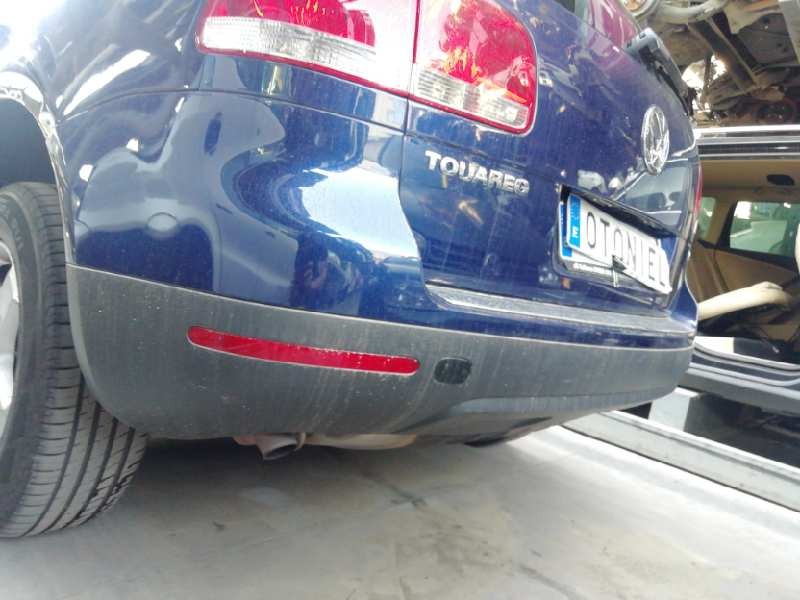 Recambio de paragolpes trasero para volkswagen touareg (7la) v6 referencia OEM IAM 7L6807621  7L6807621