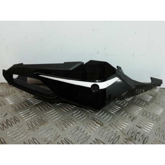 Recambio de plasticos para honda cbr 650r cbr 650r referencia OEM IAM 77241MKYD500  TRASERO IZQUIEDO