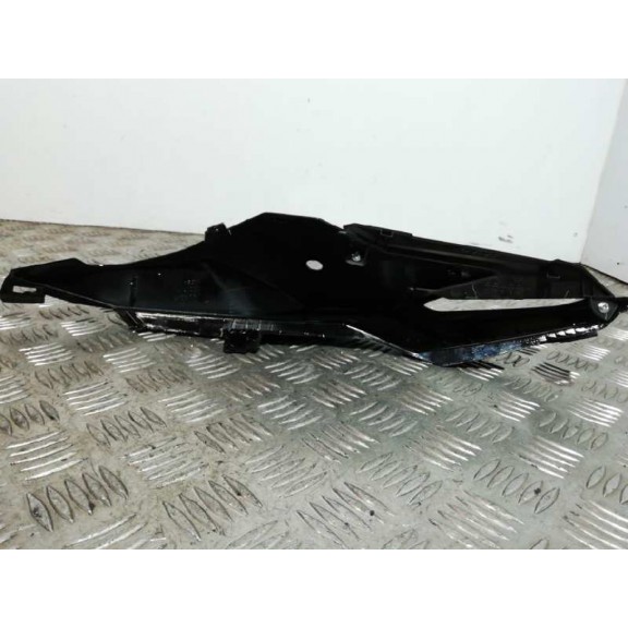 Recambio de plasticos para honda cbr 650r cbr 650r referencia OEM IAM 77241MKYD500  TRASERO IZQUIEDO