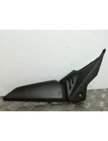 Recambio de moldura para honda cbr 650r cbr 650r referencia OEM IAM 83611MKYD500  LATERAL IZQUIERDA