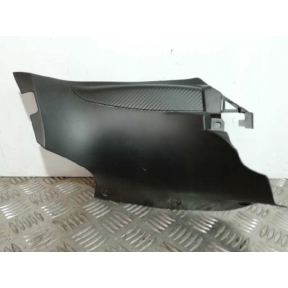 Recambio de moldura para honda cbr 650r cbr 650r referencia OEM IAM 64266MKND100  INTERIOR DELANTERA IZQUIERDA