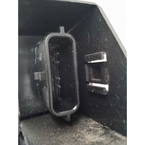 Recambio de cerradura puerta trasera izquierda para renault megane iv berlina 5p 1.3 tce referencia OEM IAM 825035881R 16943020 