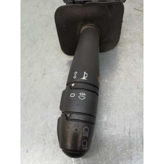 Recambio de mando luces para dacia logan express 1.5 dci diesel cat referencia OEM IAM 8200792575  VOLANTE