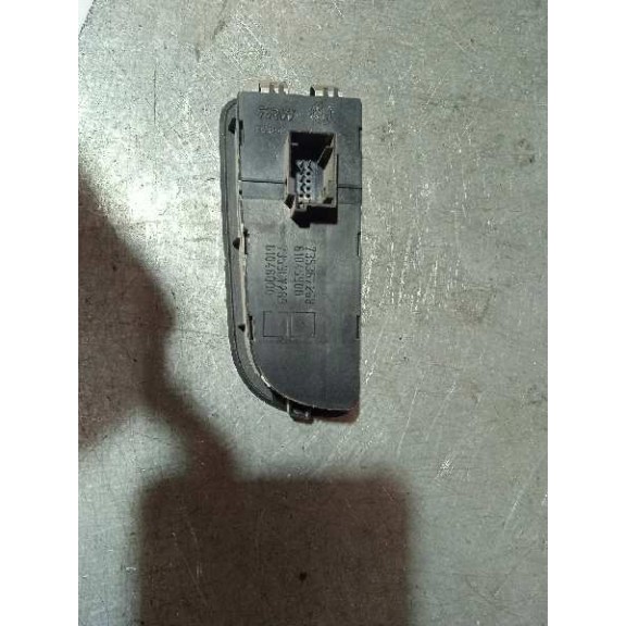 Recambio de mando luces para fiat punto (evo) (199) dynamic referencia OEM IAM 735367268 61045900 