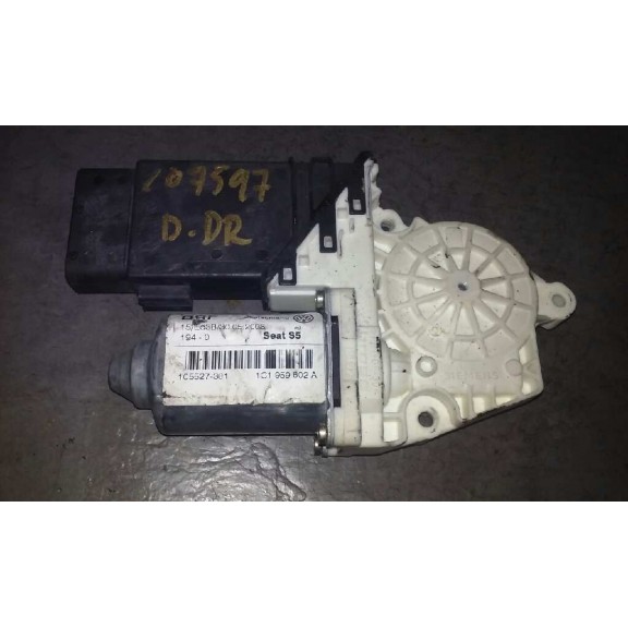 Recambio de motor elevalunas delantero derecho para seat leon (1m1) signo referencia OEM IAM 1C959802A  