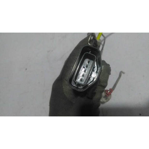 Recambio de cerradura puerta delantera izquierda para peugeot 107 básico referencia OEM IAM   5 PINS