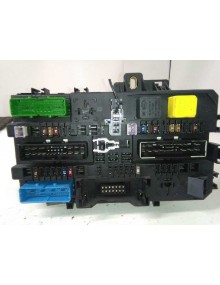 Recambio de caja reles / fusibles para opel astra h berlina enjoy referencia OEM IAM 13145017  