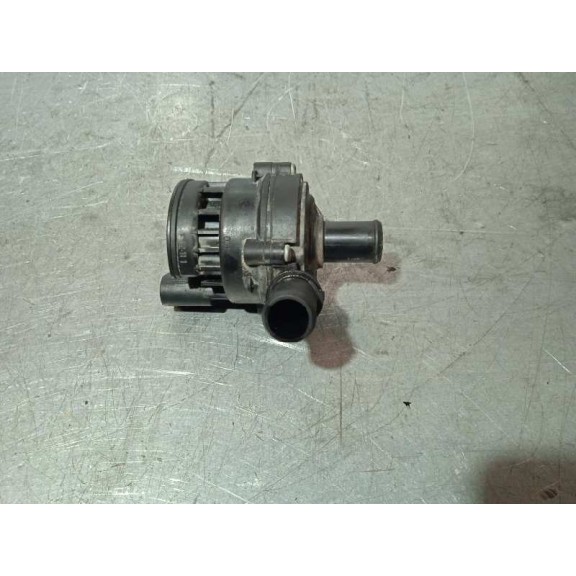 Recambio de motor electrico de agua para renault laguna iii referencia OEM IAM PA6T61GF40  