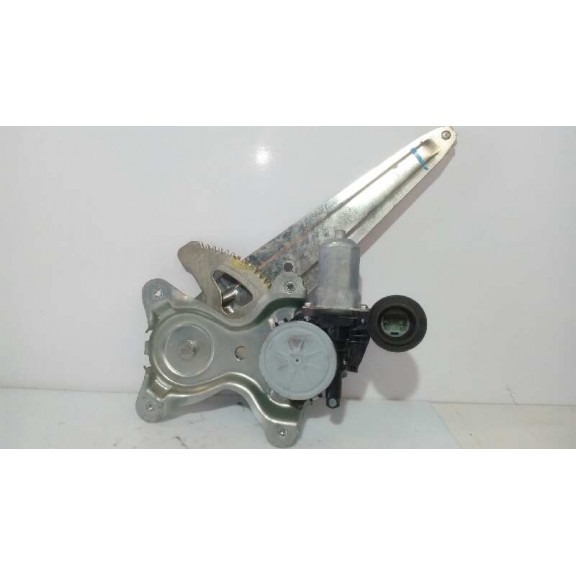 Recambio de elevalunas trasero derecho para lexus is200 (ds2/is2) 2.2 d-cat referencia OEM IAM  ELECTRICO 6 PINES
