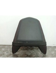 Recambio de asientos traseros para honda cbr 650r cbr 650r referencia OEM IAM 77300MKND510  