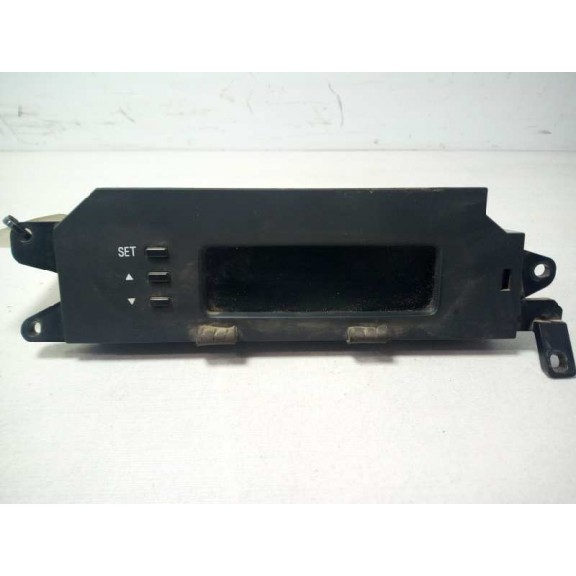 Recambio de display para hyundai i20 classic referencia OEM IAM 941021J325  