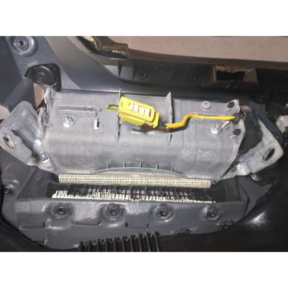 Recambio de kit airbag para seat leon (1p1) reference referencia OEM IAM 1P0857067 SIN PRETENSORES 