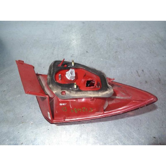 Recambio de piloto trasero derecho para mazda 3 berlina (bk) 1.6 vvt active referencia OEM IAM   