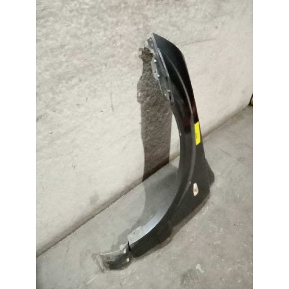 Recambio de aleta delantera izquierda para kia sorento 2.5 crdi cat referencia OEM IAM  RAYADA 