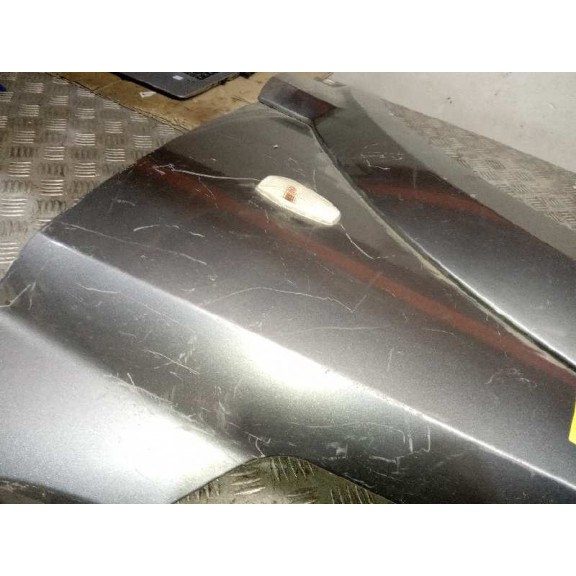 Recambio de aleta delantera izquierda para kia sorento 2.5 crdi cat referencia OEM IAM  RAYADA 