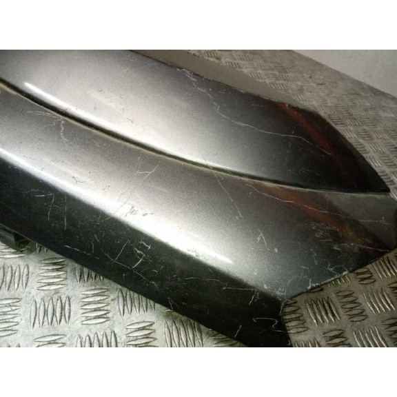 Recambio de aleta delantera izquierda para kia sorento 2.5 crdi cat referencia OEM IAM  RAYADA 