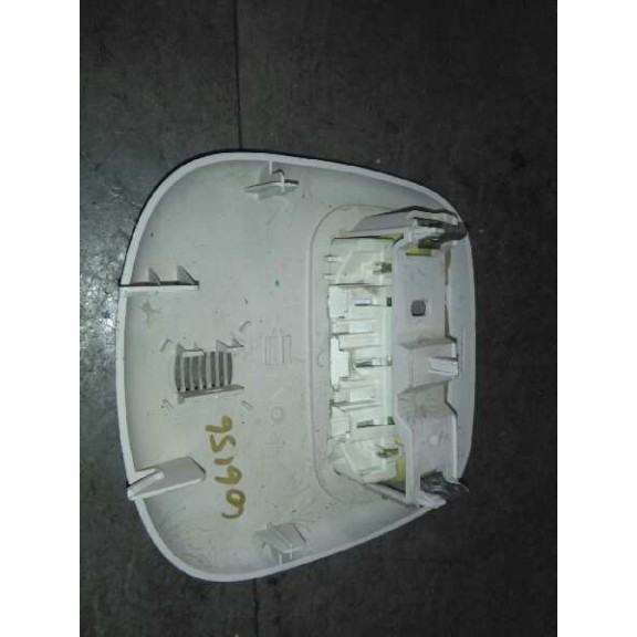 Recambio de luz interior para peugeot 407 st sport referencia OEM IAM   