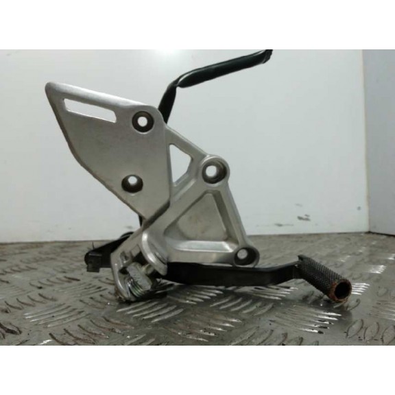 Recambio de soporte para honda cbr 650r cbr 650r referencia OEM IAM MKNR ESTRIBERA DELANTERA DERECHA