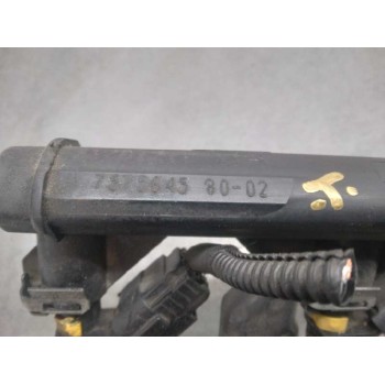 Recambio de rampa inyectora para peugeot 208 1.6 16v referencia OEM IAM 757564580 5FS 
