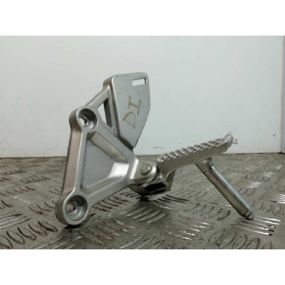 Recambio de soporte para honda cbr 650r cbr 650r referencia OEM IAM MKNL ESTRIBERA DELANTERA IZQUIERDA