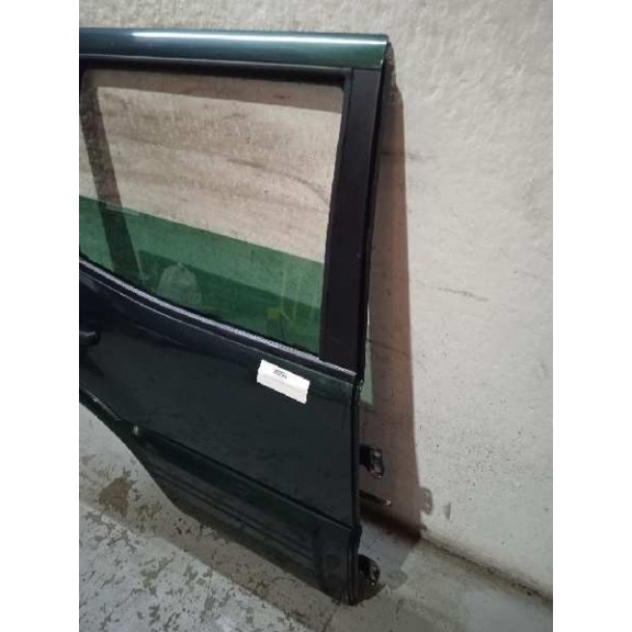 Recambio de puerta trasera derecha para nissan terrano/terrano.ii (r20) aventura referencia OEM IAM   