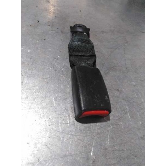 Recambio de enganche cinturon para nissan note acenta referencia OEM IAM TI  