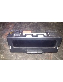 Recambio de display para renault megane ii berlina 5p authentique referencia OEM IAM 8200107839  