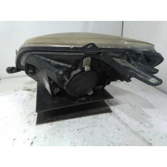 Recambio de faro derecho para fiat fiorino básico referencia OEM IAM   
