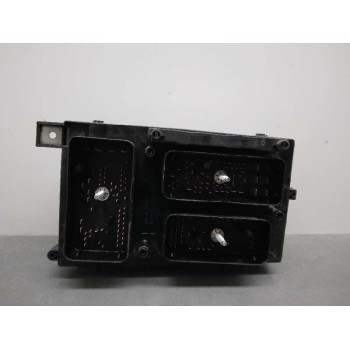 Recambio de caja reles / fusibles para opel astra gtc cosmo referencia OEM IAM 13206754  