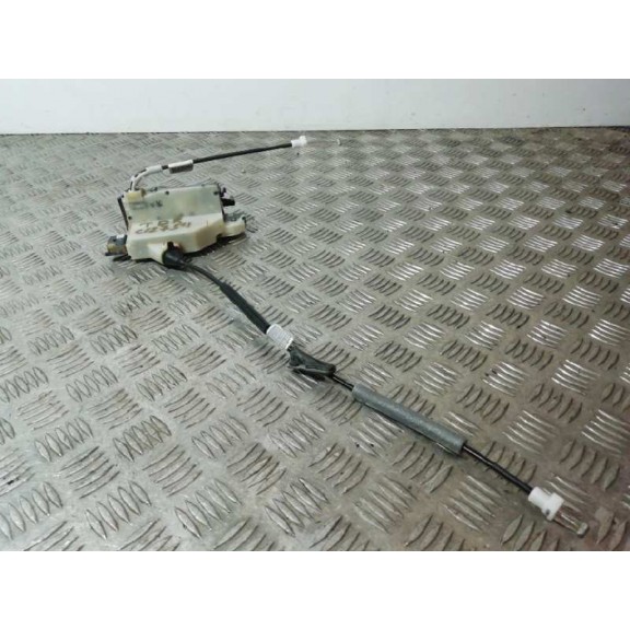 Recambio de cerradura puerta trasera derecha para peugeot 208 gt line referencia OEM IAM 9812501180  