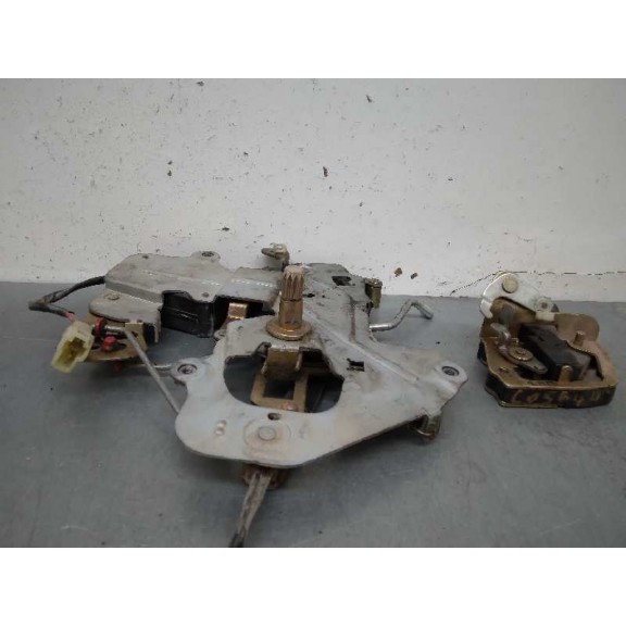 Recambio de cerradura puerta trasera izquierda para kia carnival 2.9 turbodiesel cat referencia OEM IAM  2 PINES 