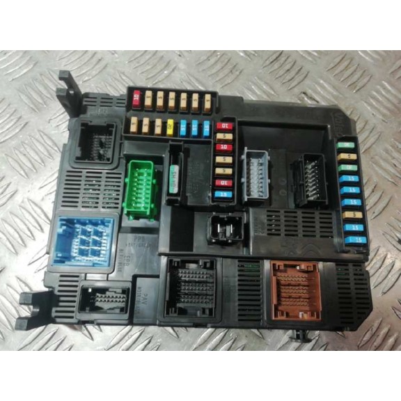 Recambio de centralita bsi para peugeot 208 gt line referencia OEM IAM 9819850080  