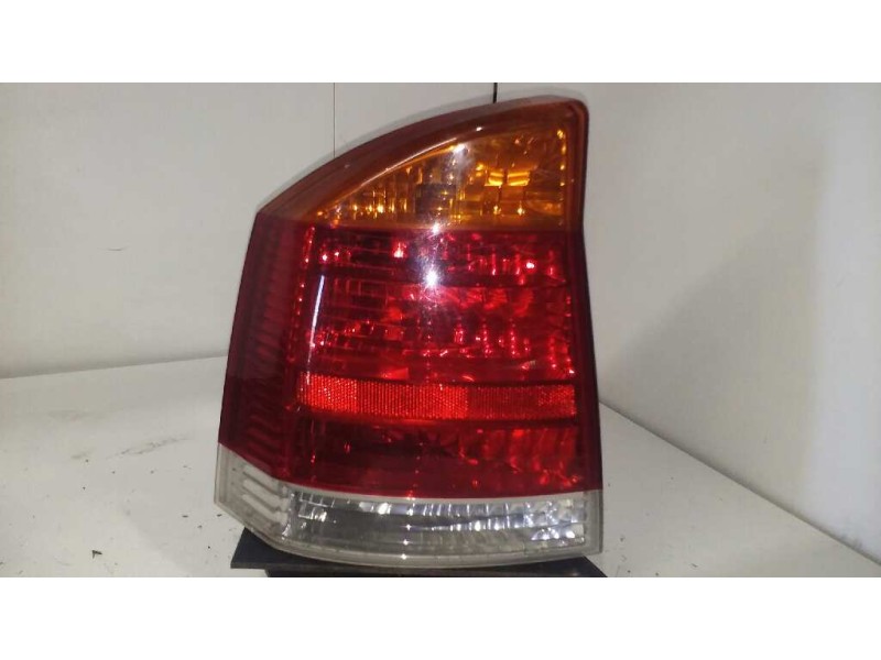 Recambio de piloto trasero izquierdo para opel vectra c berlina comfort referencia OEM IAM   