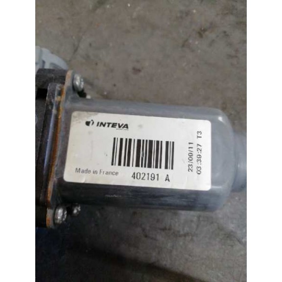 Recambio de elevalunas trasero izquierdo para nissan qashqai (j10) acenta referencia OEM IAM 402191A 402191A 2 PINS