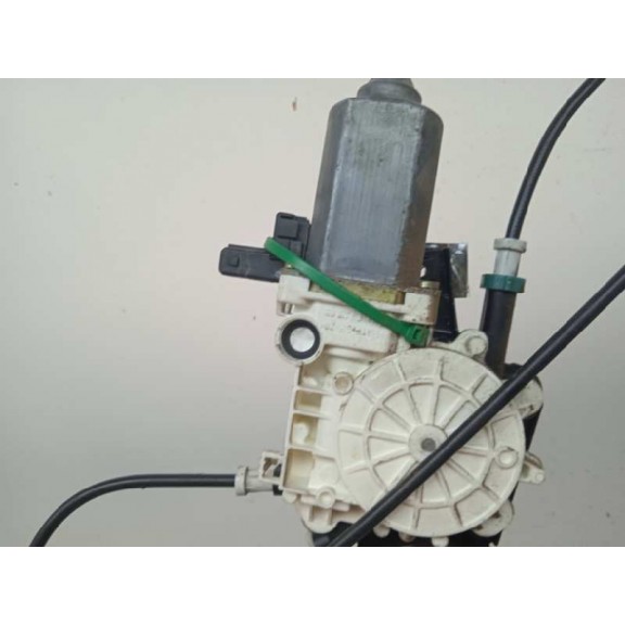 Recambio de elevalunas delantero derecho para land rover freelander baikal referencia OEM IAM LR060134  3P 2 PINS