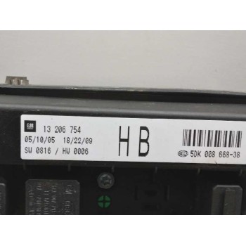 Recambio de caja reles / fusibles para opel astra gtc cosmo referencia OEM IAM 13206754  