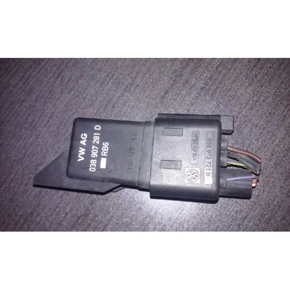 Recambio de caja precalentamiento para seat leon (1p1) 1.9 tdi referencia OEM IAM 0281003038  