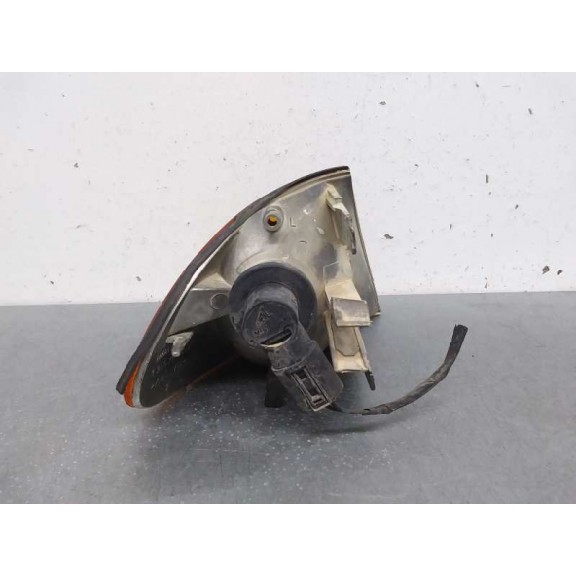 Recambio de piloto delantero izquierdo para bmw serie 3 berlina (e46) 320d referencia OEM IAM 6902765 1º AMBAR