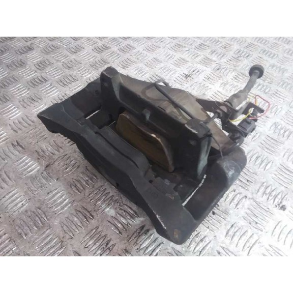 Recambio de pinza freno delantera izquierda para audi a6 berlina (4f2) 2.7 tdi referencia OEM IAM   