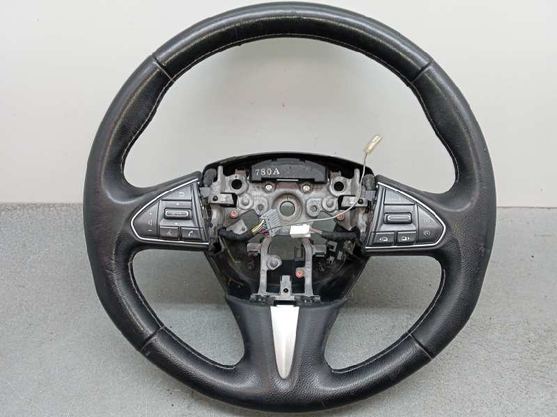 Recambio de volante para infiniti q50 2.2 diesel cat referencia OEM IAM W9565361100  CON MANDOS