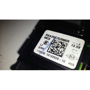 Recambio de mando elevalunas delantero izquierdo para renault captur luxe referencia OEM IAM   