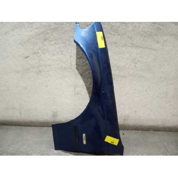 ALETA DELANTERA IZQUIERDA AZUL CON TOQUES