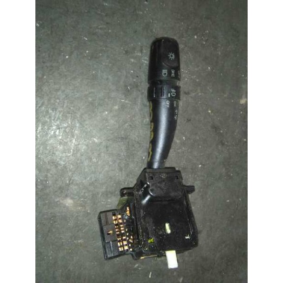 Recambio de mando intermitentes para kia sorento 2.5 crdi cat referencia OEM IAM   