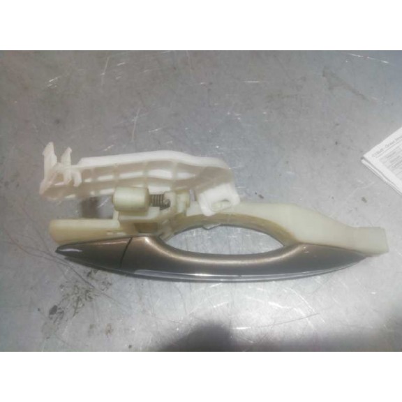 Recambio de maneta exterior trasera izquierda para hyundai i40 cw gl comfort referencia OEM IAM   