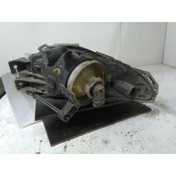 Recambio de faro antiniebla derecho para opel insignia berlina cosmo referencia OEM IAM   
