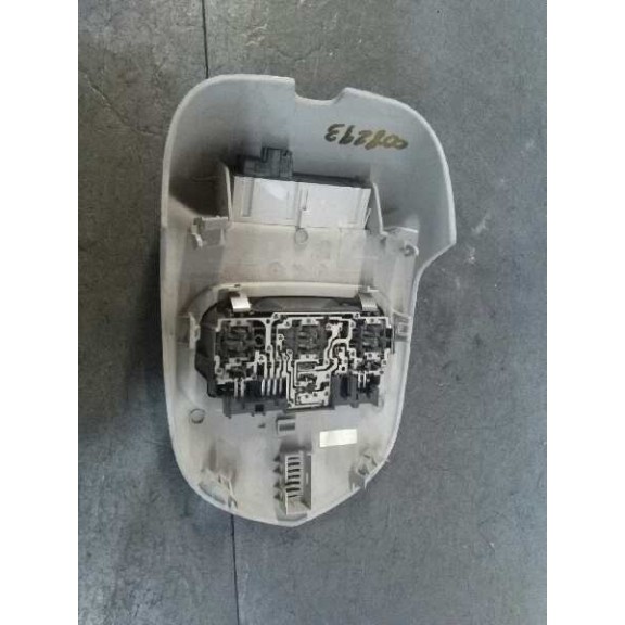 Recambio de luz interior para peugeot 308 premium referencia OEM IAM 9681370177  