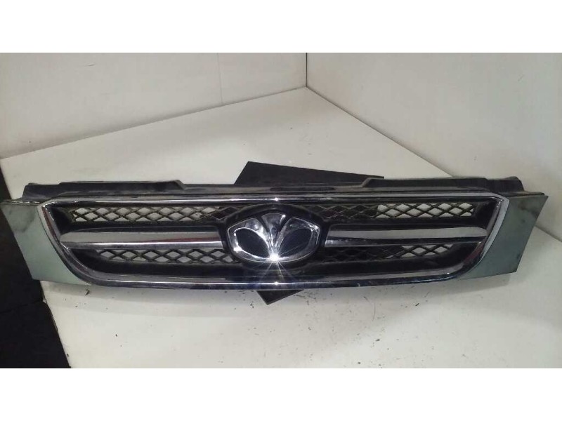 Recambio de rejilla delantera para daewoo lacetti cdx referencia OEM IAM   