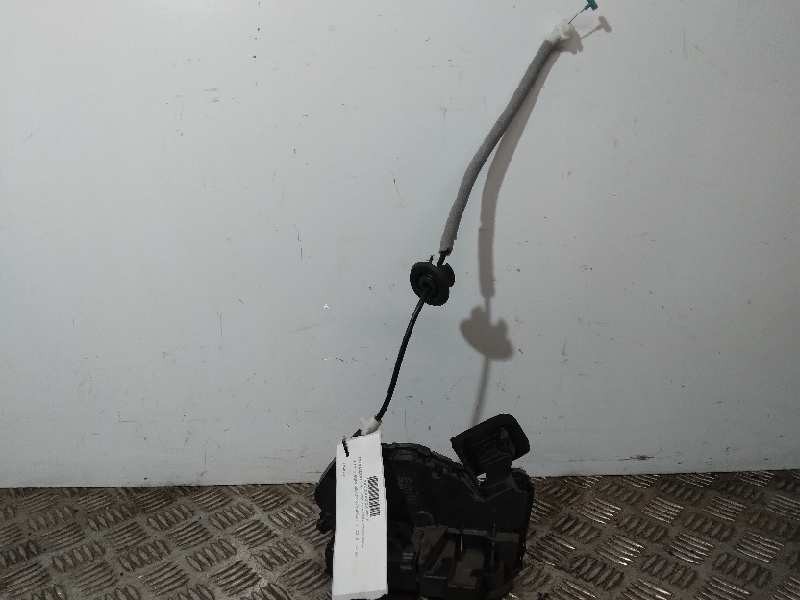 Recambio de cerradura puerta trasera izquierda para skoda superb (3v3) ambition referencia OEM IAM 5TA839015E  